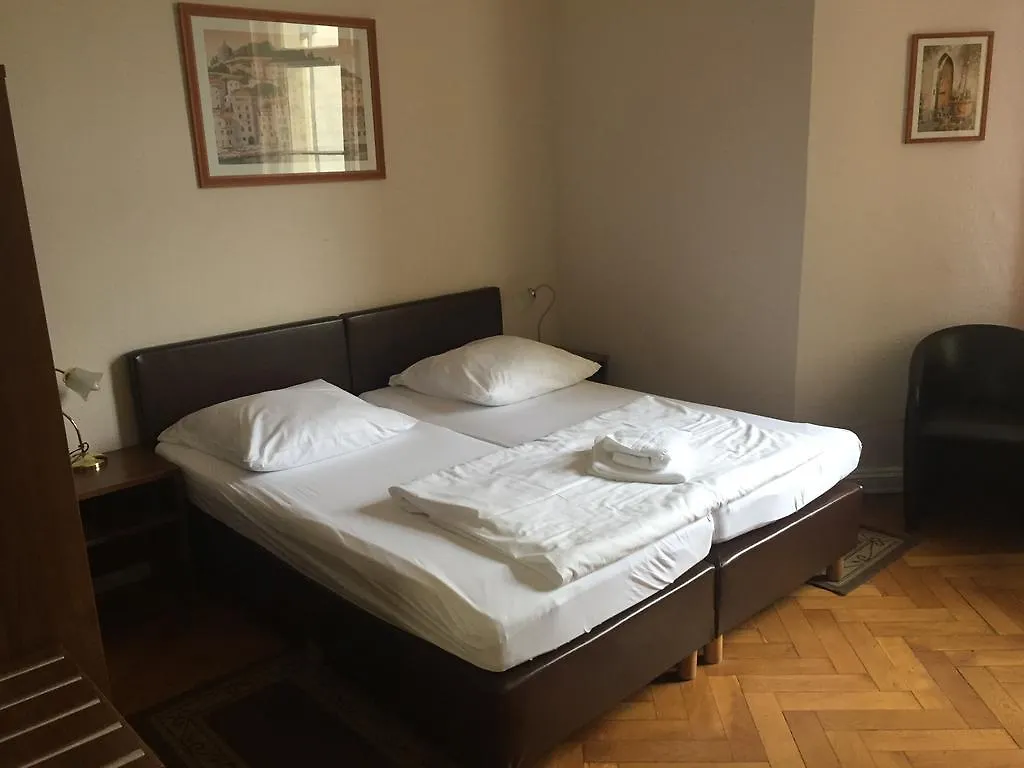Vendégház Pension Classic Berlin